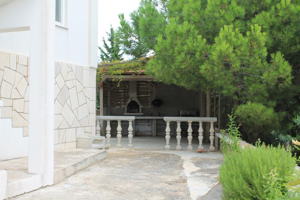 Villa Ivona Rogoznica  Exterior photo